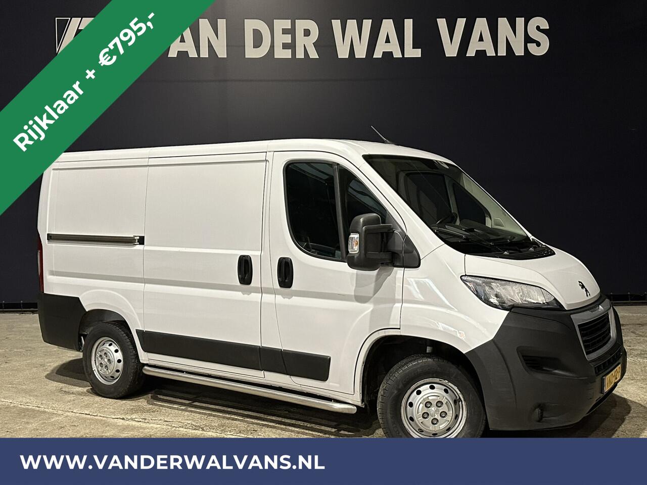 Peugeot BOXER 2.2 BlueHDi 120pk L1H1 RIJKAAR Euro6 Airco | Camera | Navigatie | Cruisecontrol Sidebars, Parkeersensoren, Bijrijdersbank, 2500kg trekvermogen