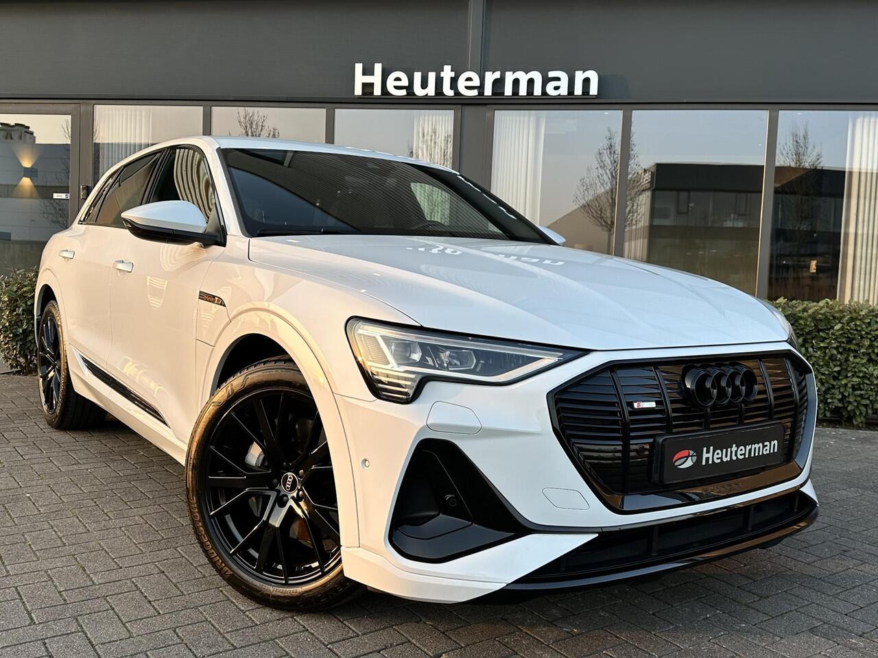 Audi e-tron 50 Quattro S Line Black Edition/ Sfeerverlichting