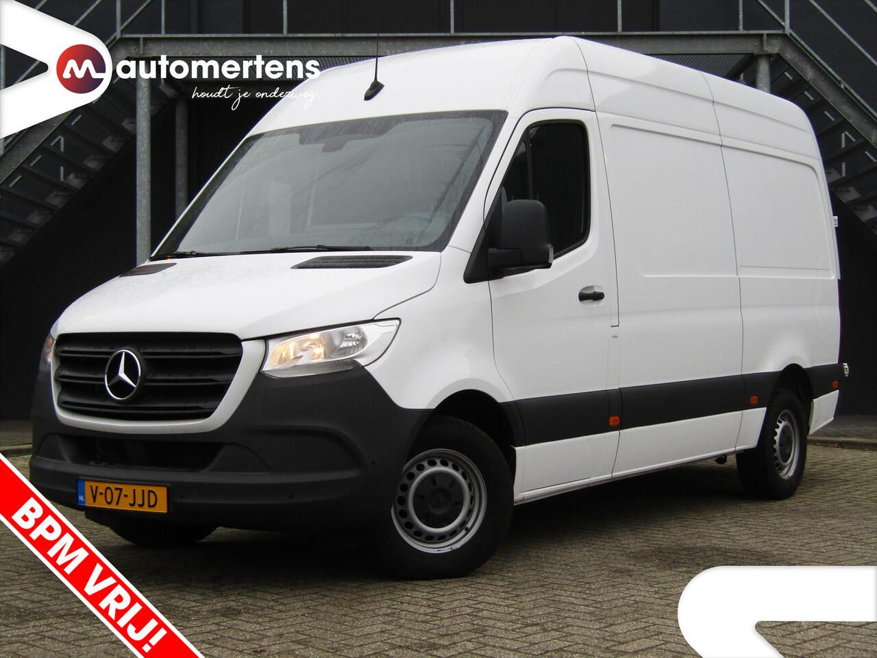 Mercedes-Benz SPRINTER 317CDI 170PK AUTOMAAT RWD L2H2 | * CAMERA * CRUISE CONTROL * STOELVERWARMING *