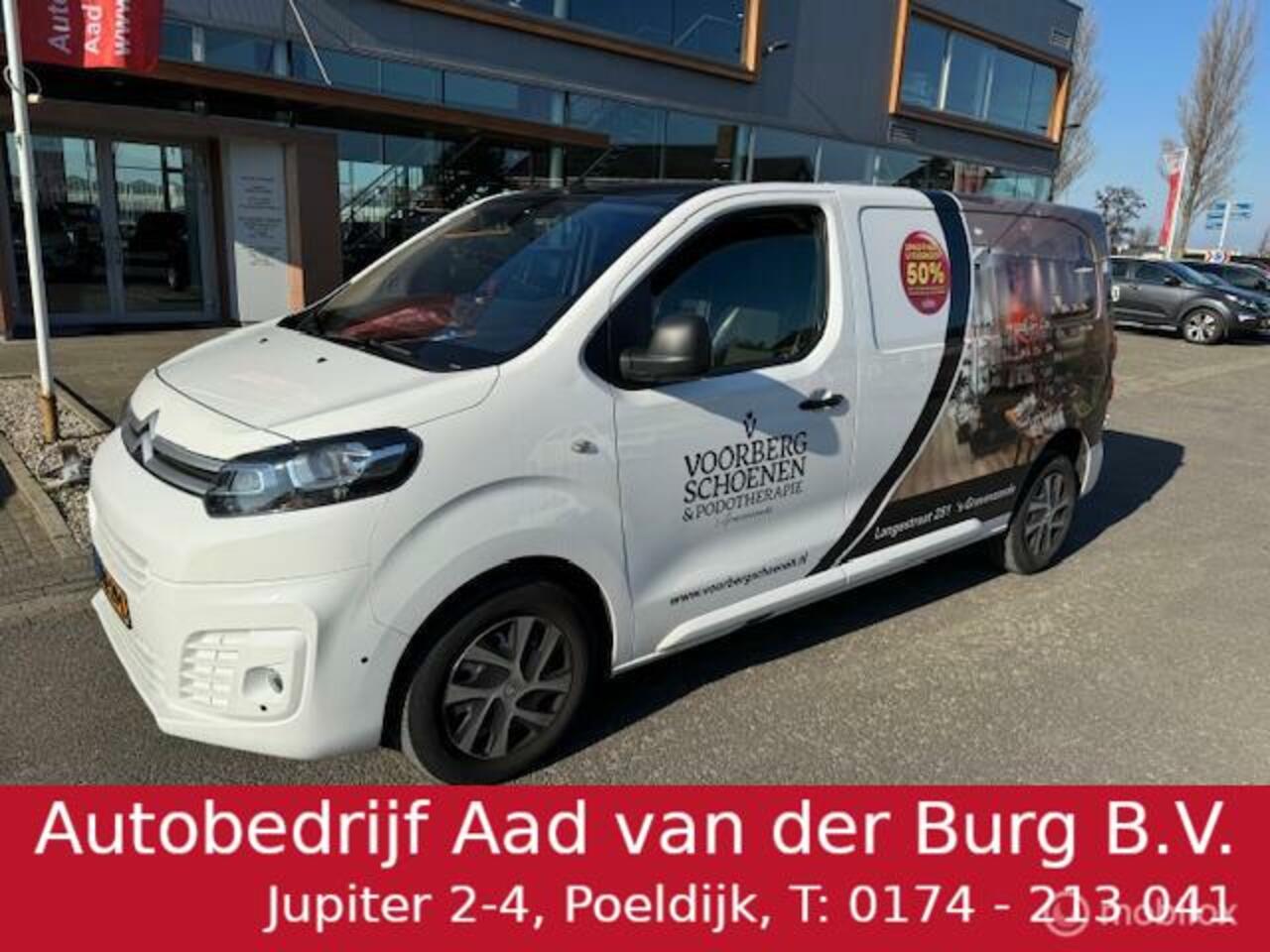 Citroen JUMPY bestel 2.0 BlueHDI 120 M Driver Euro6 2.500kg trekgewicht , Navigatie , Camera achter , Dodehoekdetectie , Trekhaak , Bumpers in de kleur , Lage km stand