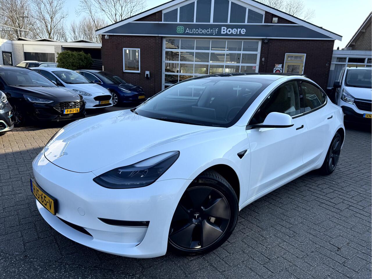 Tesla Model 3 Long Range AWD 75 kWh Stoel/Stuur Verwarming, Warmtepomp, Panoramadak, Camera