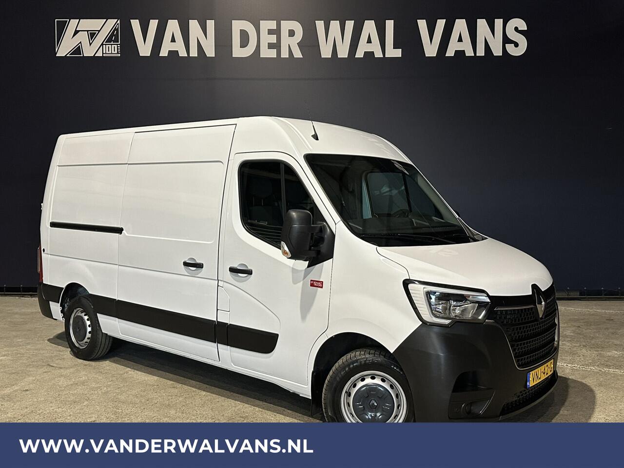 Renault MASTER 2.3 dCi 136pk L2H2 Euro6 Airco | Camera | Navigatie | Cruisecontrol | 2500kg Trekhaak, Parkeersensoren, bijrijdersbank
