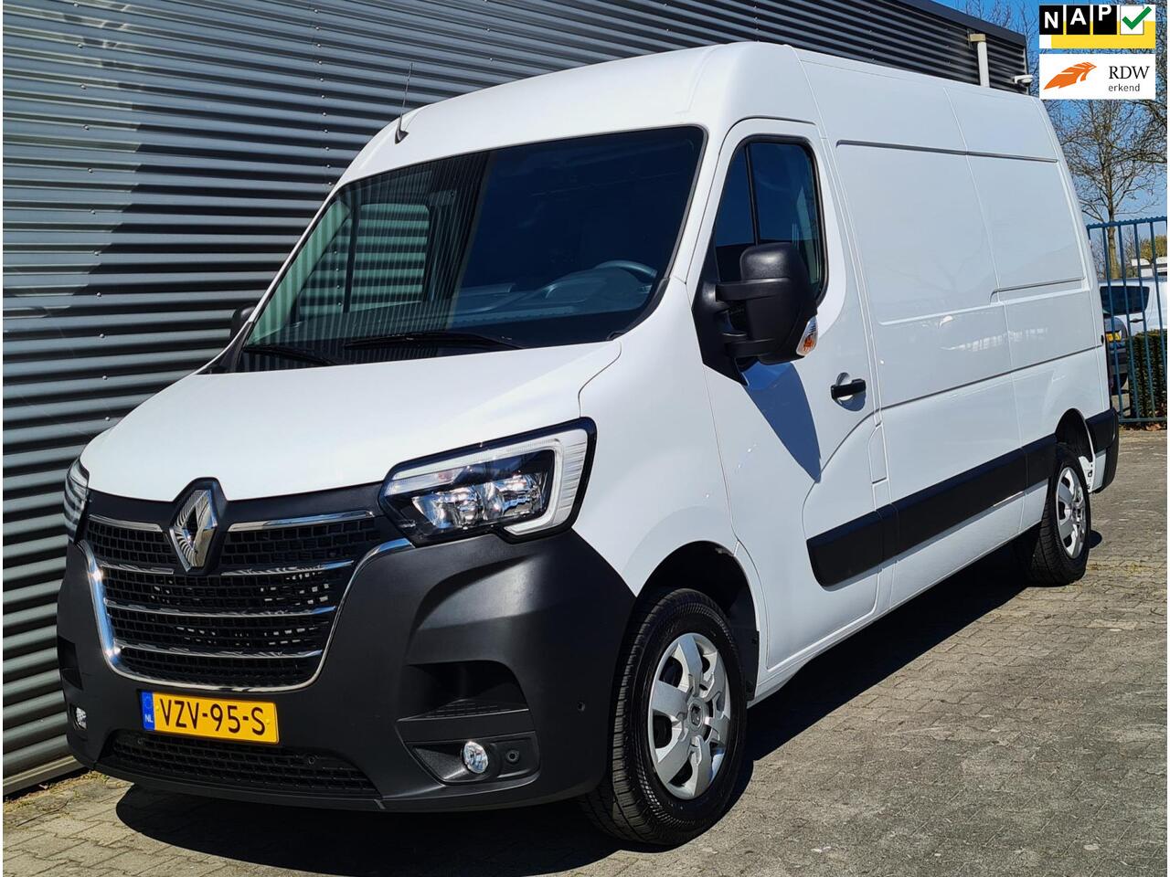 Renault MASTER T35 2.3 dCi 135 L2H2 Work Edition 12-2023 Glacier White 7dkm!!!