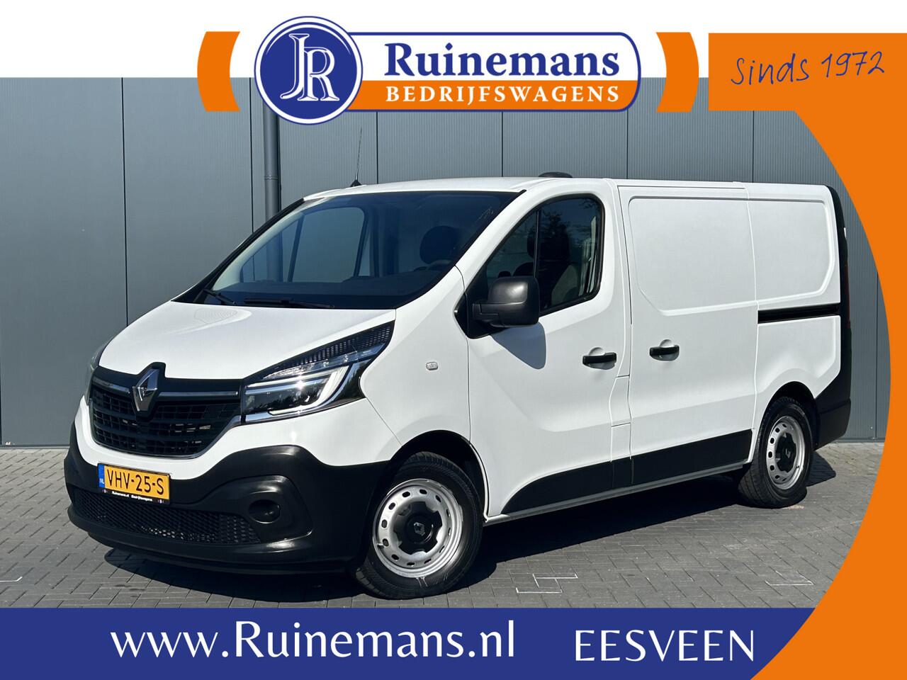 Renault TRAFIC 2.0 dCi 120 PK / L1H1 / 1e EIG. / 2x SCHUIFDEUR / AIRCO / CRUISE / TREKHAAK