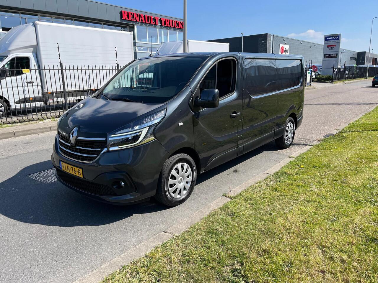 Renault TRAFIC 2,0 dci L2 H1, 150pk, Airco, Nav, Bluetooth