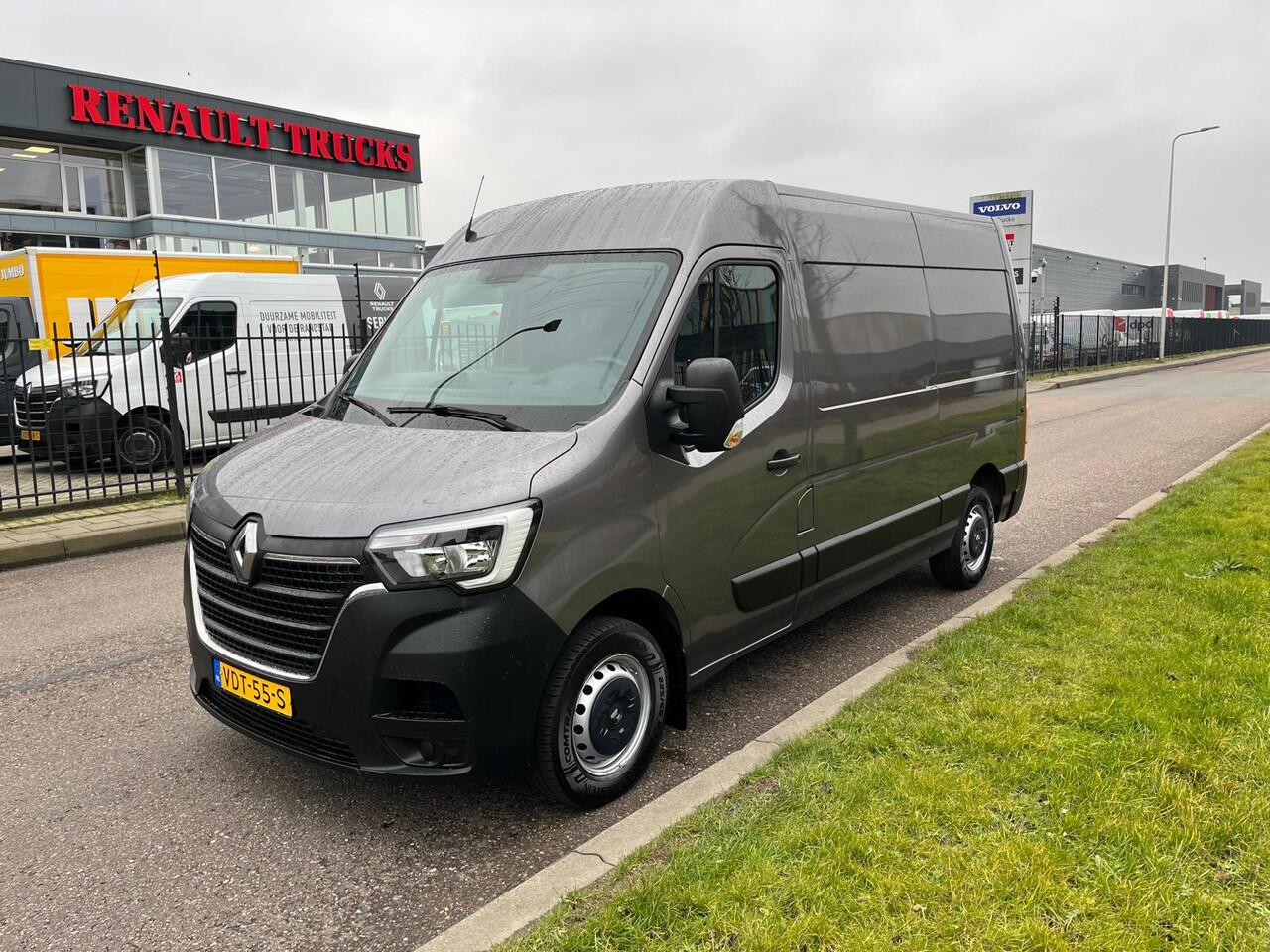 Renault MASTER 135.35 L2 H2 , 2.3 Dci, Euro 6, Airco, Navigatie, !!! 87.902 KM