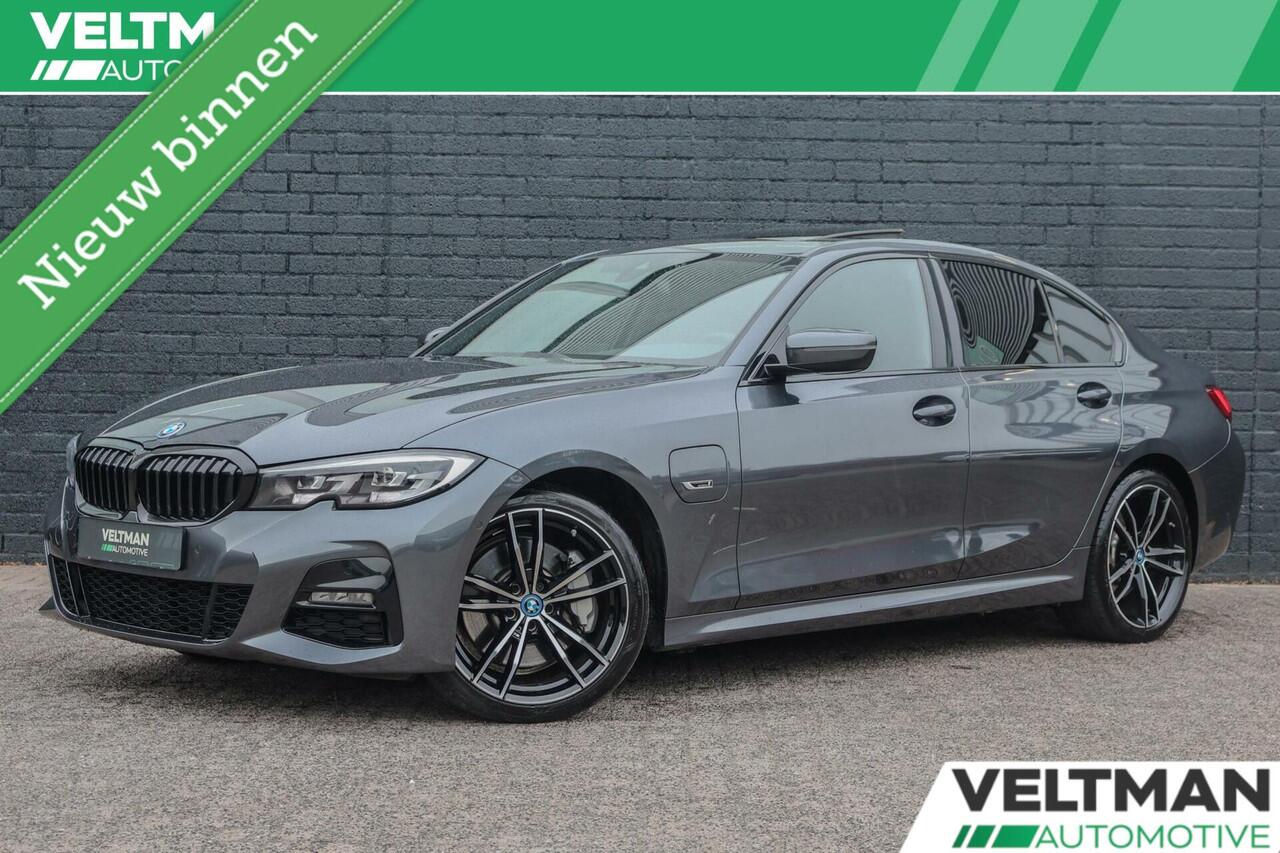 BMW 3-SERIE 330e High Executive M-SPORT PANO CRUISE STOELVERWARMING CAMERA