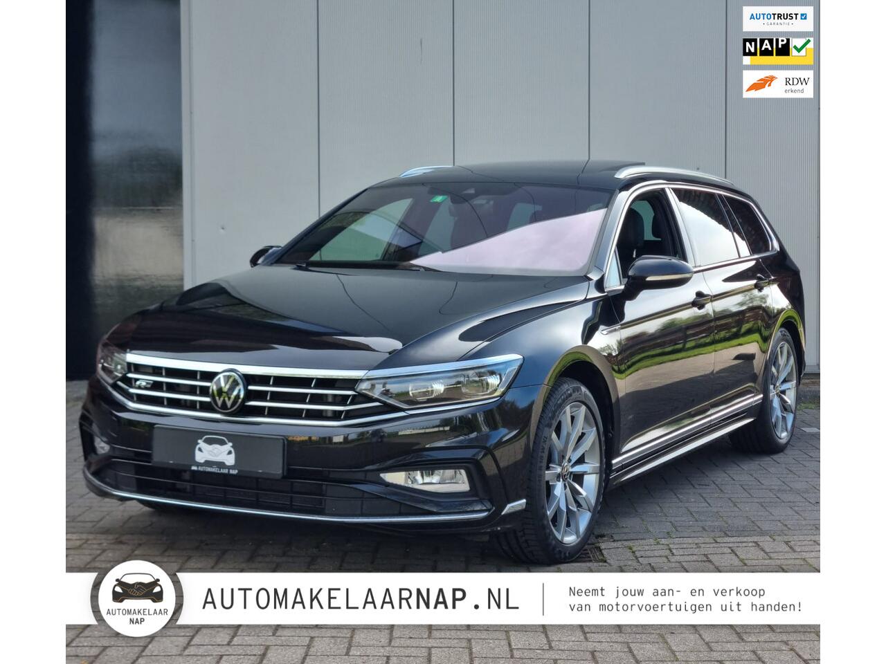 Volkswagen PASSAT Variant 1.5 TSI R-Line Business+ DSG / Panoramadak / Apple Carplay /