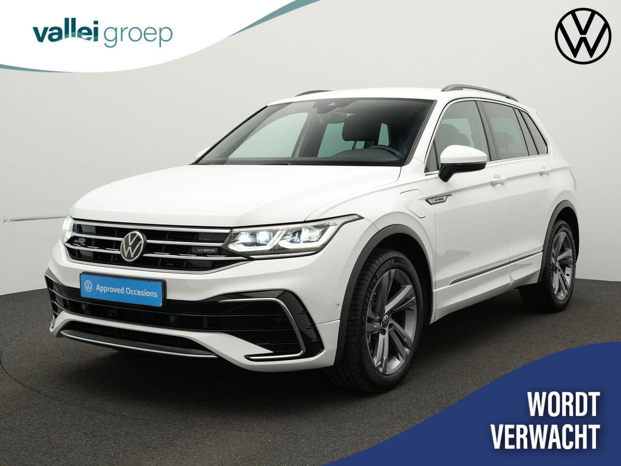 Volkswagen TIGUAN 1.4 TSI eHybrid 245 pk DSG R-Line Business+ | Navigatie | Keyless Entry | Adaptive Cruise | Achteruitrijcamera | Climatronic