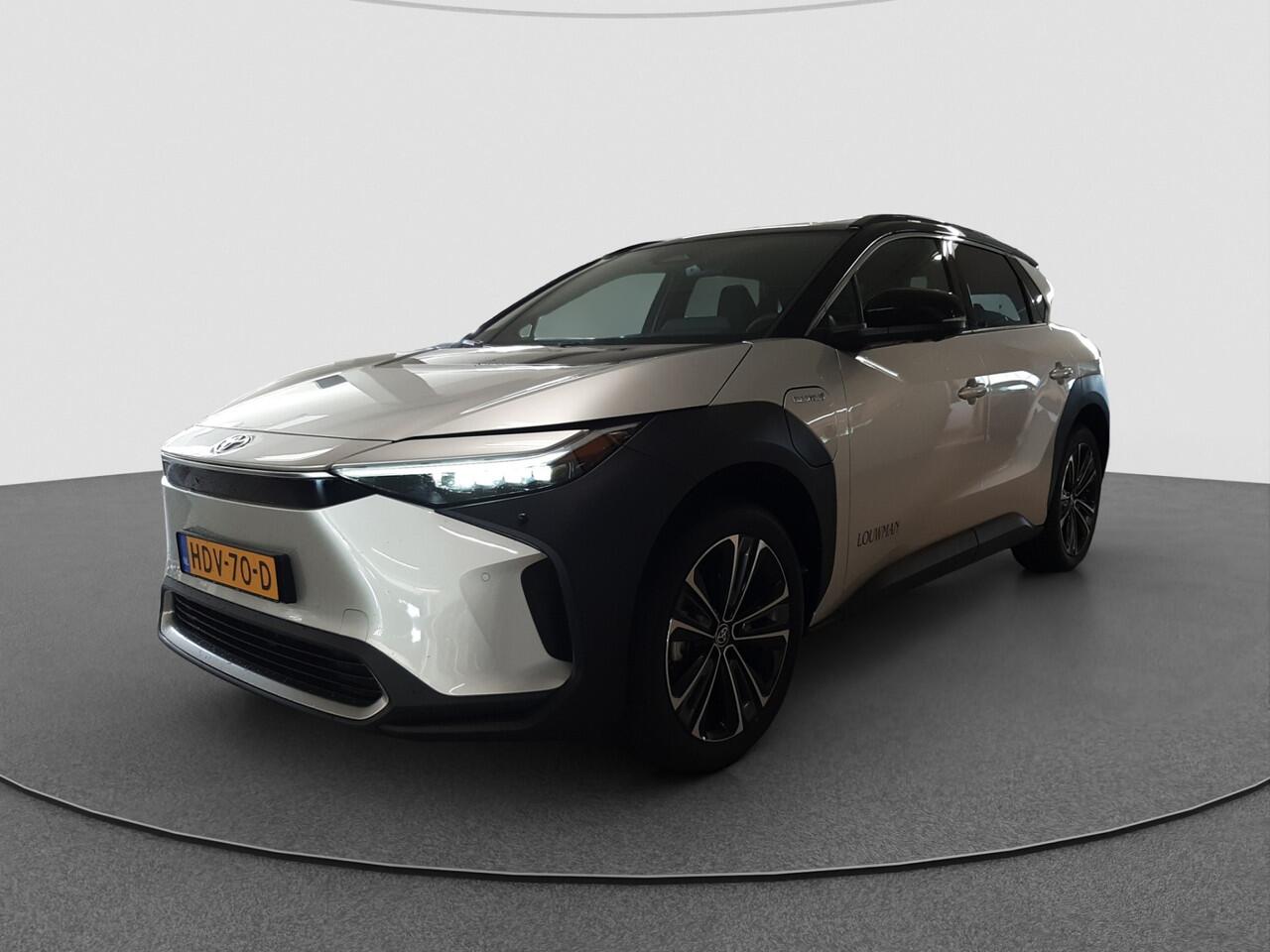 Toyota bZ4X Premium 4WD 71 kWh | Panoramadak |