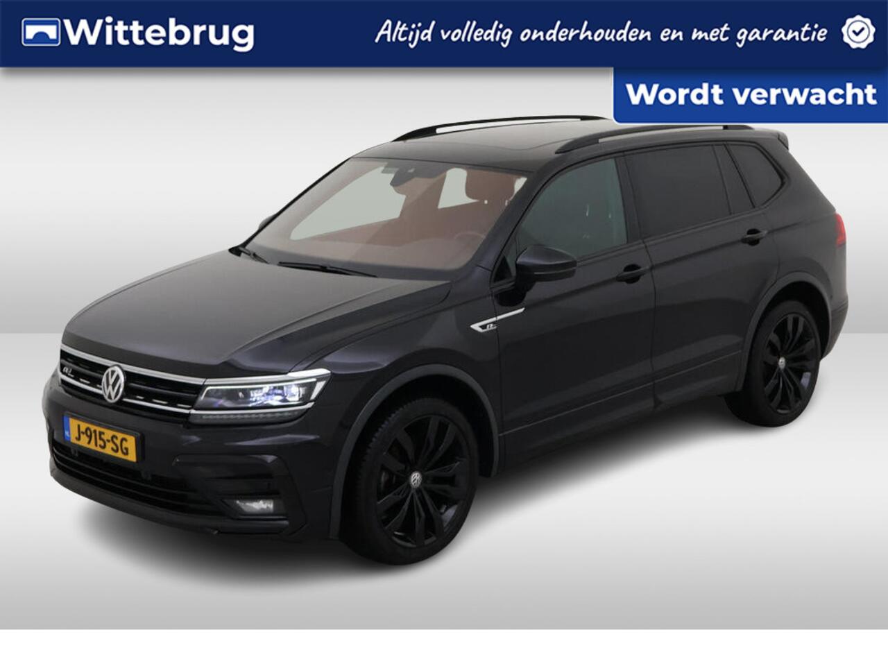 Volkswagen TIGUAN Allspace 1.5 TSI R-Line 150pk DSG / 7 persoons / Panoramadak / Navigatie / Leder / Camera / 20″LM Velgen / LED verlichting