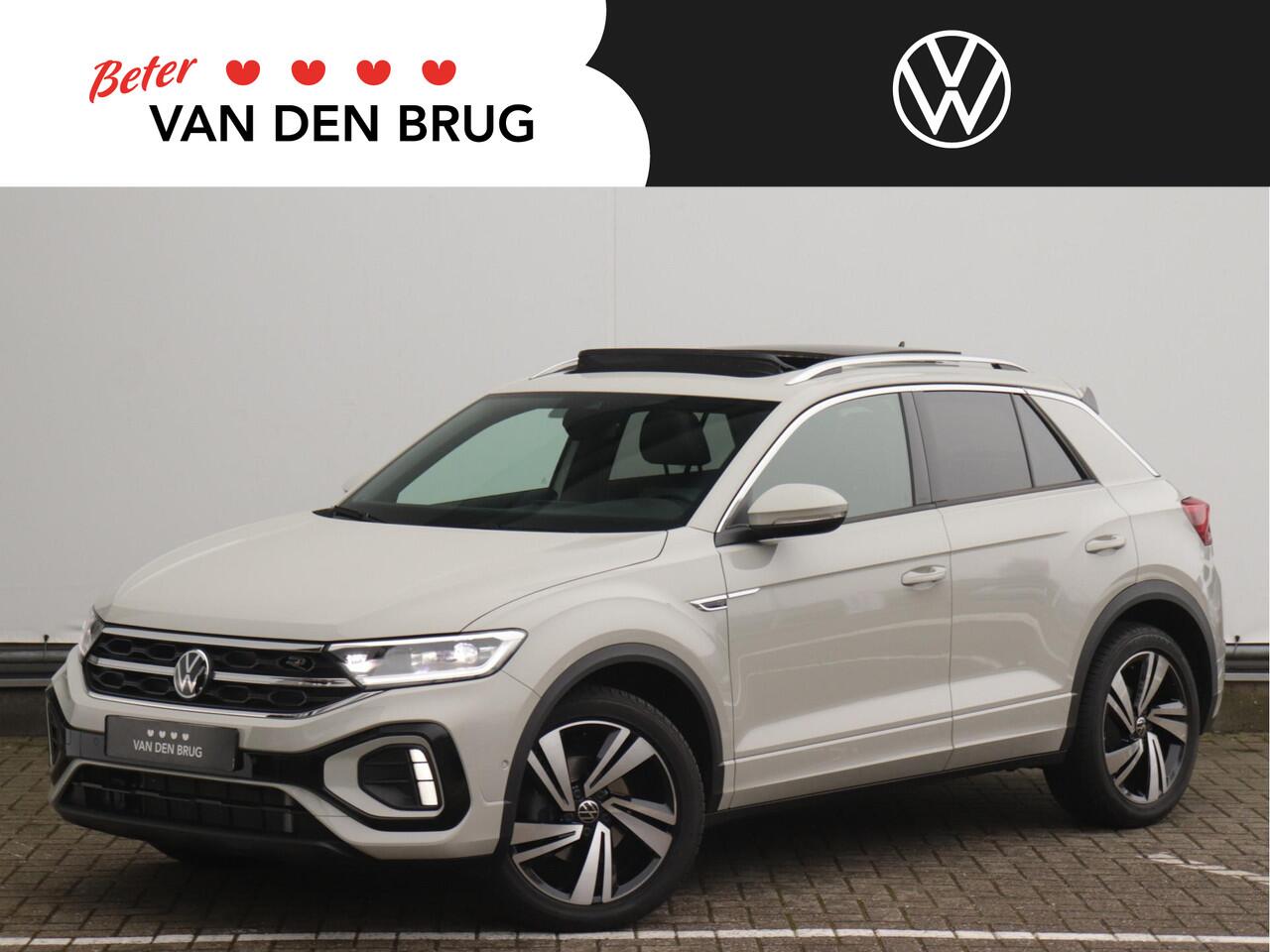 Volkswagen T-Roc 1.5 TSI R-Line Edition 150pk DSG | Panoramadak | Navigatie | Camera | Park Assist | Dodehoek detectie | Stoelverwarming |