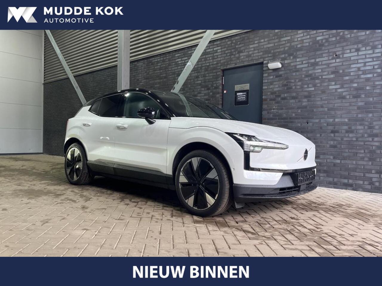 Volvo EX30 Single Motor Extended Range Ultra 69 kWh | Stoel+Stuurverwarming | 20 Inch | Getint Glas | Panoramadak | harman/kardon