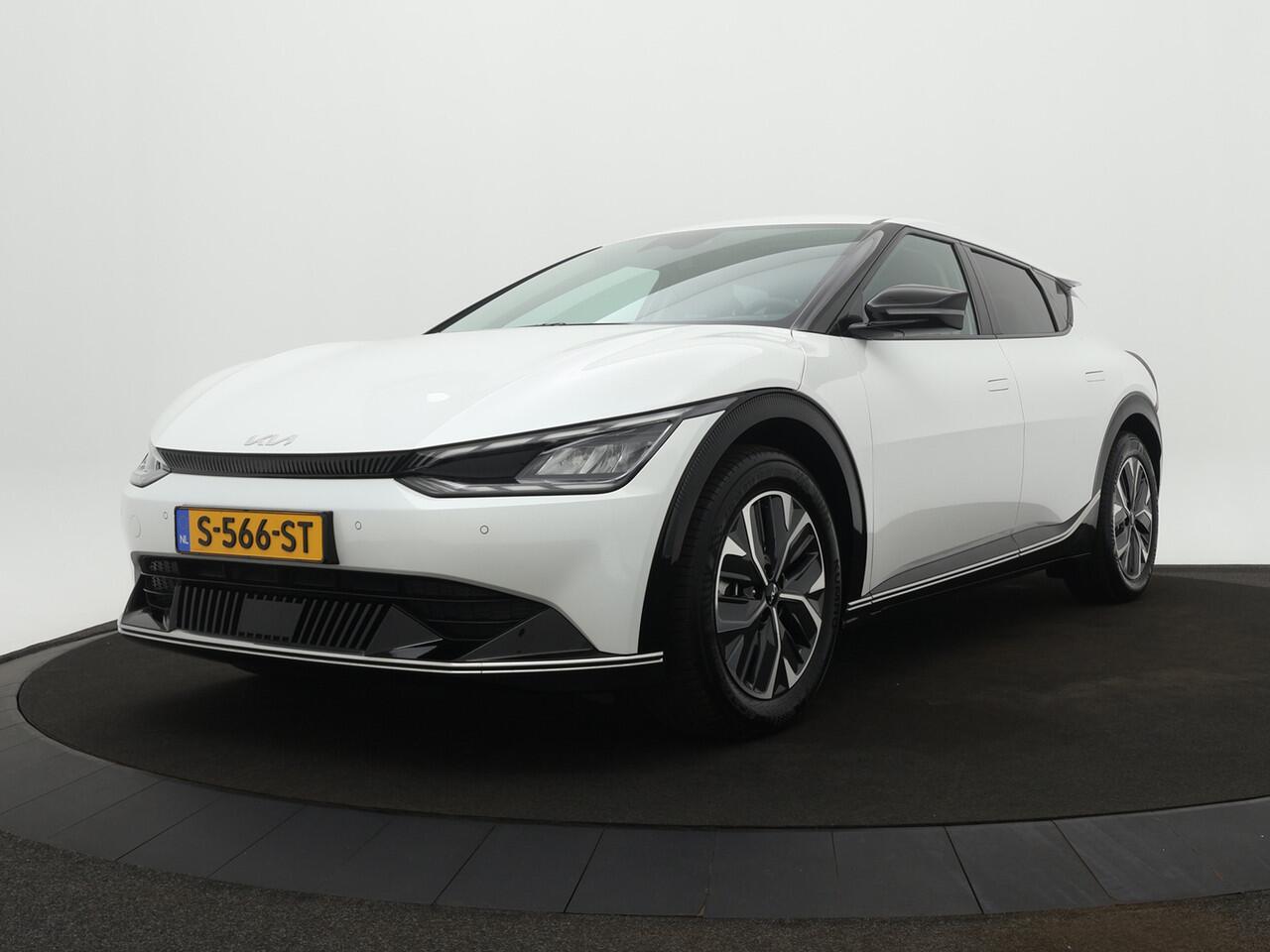KIA EV6 Plus 77.4 kWh – Warmtepomp – Navigatie – Adaptief Cruise Control – Climate Control – Stoel/Stuur Verwarming – Fabrieksgarantie Tot 2030 * Rijdende demo*