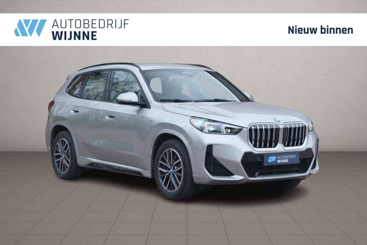 BMW X1 xDrive25e 245pk Aut. M Sport | Navi | Climate | Keyless | Camera | Alcatara | Elektrische Achterklep | Stoelverwarming | PDC