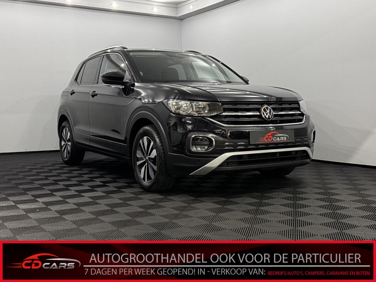 Volkswagen T-Cross 1.0 TSI Move Clima, Navi, Parkeersensoren, Stoelverwarming, Cruise control adaptief, A start stop