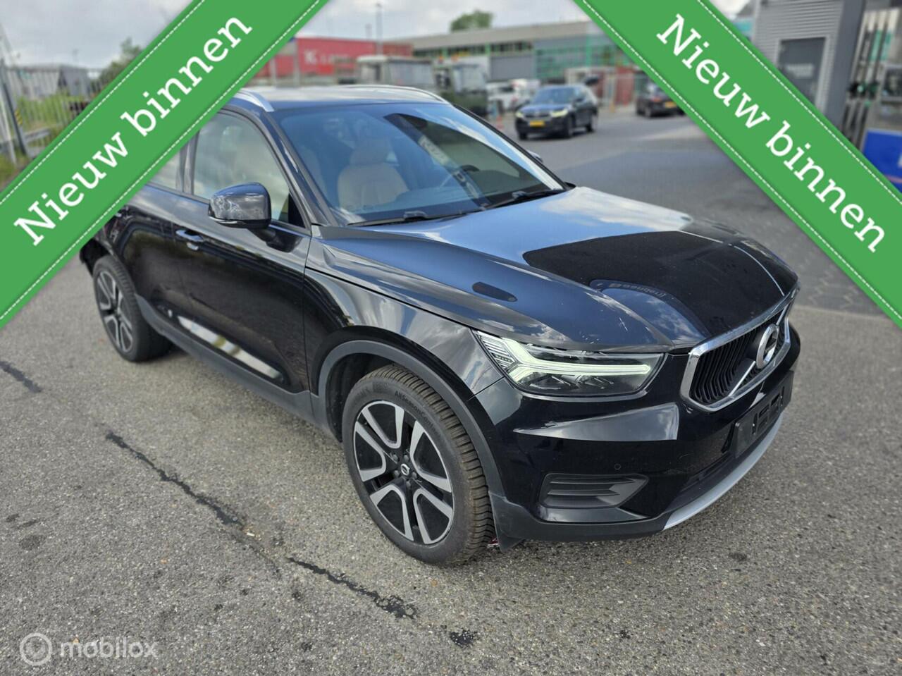 Volvo XC40 1.5 T5 Twin Engine Momentum Pro