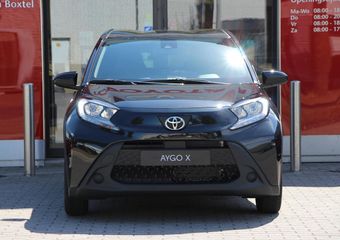 Toyota AYGO X 1.0 VVT-i MT play **NIEUWE AUTO**