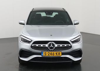 Mercedes-Benz GLA-KLASSE 250 e AMG Line | Digitaal Dashboard | Keyless go | Panoramadak | Stoelverwarming