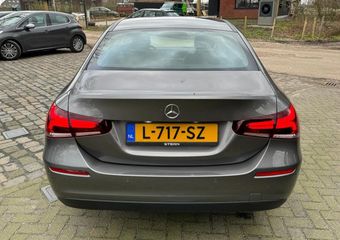 Mercedes-Benz A-KLASSE 200 163pk Bns Sol autom led,camera,trekhaak,1/2leer,lmv