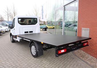 Ford TRANSIT 350 2.0 TDCI L4H1 Trend Chassis cabine 129 PK | Automaat | Chassis | SYNC 4 groot scherm | Direct Beschikbaar!