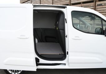 Peugeot PARTNER 1.2 PureTech Premium DAB | AIRCO | CAMERA | CRUISE