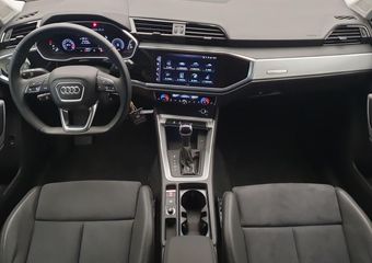 Audi Q3 35 TFSI 150pk S-Tronic S-Line Camera, Leder/alcantara, Cruise control