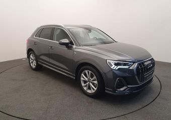 Audi Q3 35 TFSI 150pk S-Tronic S-Line Camera, Leder/alcantara, Cruise control