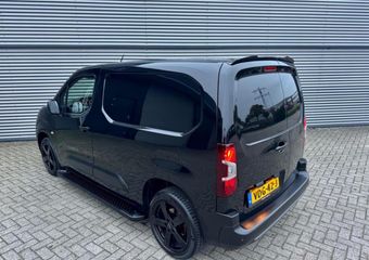 Peugeot PARTNER 1.5 BlueHDI Premium BTW Auto /// BPM Vrij /// 3-zits uitvoering