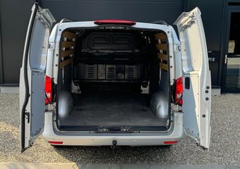 Mercedes-Benz VITO 119 CDI Lang | 1e eig | Org NL | LED | Clima | Navi | Trekhaak | 190pk!