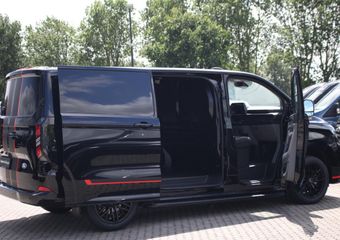 Ford TRANSIT CUSTOM 280 2.0TDCI 136pk L1H1 Limited | Automaat | Adapt. cruise | LED | Sync 4 13″ | Keyless | Camera | Driver assist pack | Lease 717,- p/m