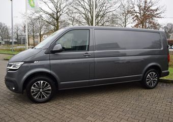 Volkswagen TRANSPORTER T6.1 Highline 2.0 TDI 150 PK L2H1 AUTOMAAT | INCL. BETIMMERING!