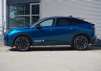 Peugeot 3008 1.2 Hybrid 136 Allure