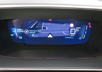 Peugeot e-208 EV Allure Pack # 3D Dashboard # Org. NL # LED # Stoelverwarming # Nieuwe 4S-banden # 1e Eigenaar # 12Mnd. Garantie!