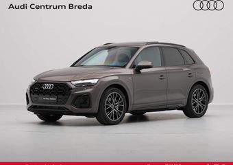 Audi Q5 50 TFSI e S edition Competition Luchtvering Trekhaak Panodak B&O ACC