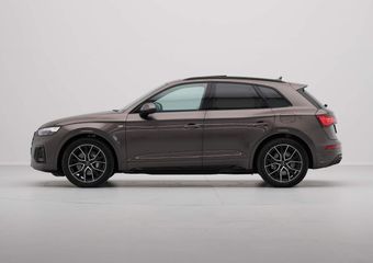 Audi Q5 50 TFSI e S edition Competition Luchtvering Trekhaak Panodak B&O ACC