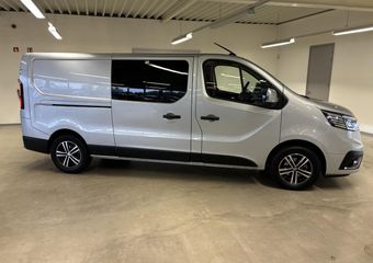 Renault TRAFIC 2.0 dCi 130 T30 L2H1 Work Edition Dubbel Cabine / TREKHAAK / L.M. VELGEN / CLIMATE CONTROLE / NAVIGATIE / PARKEERSENSOREN+CAMERA / CRUISE CONTROLE.