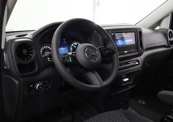 Mercedes-Benz VITO eVito 112 L2 66 kWh