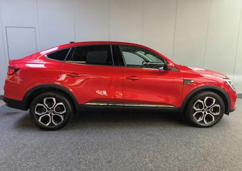 Renault Arkana 1.3 TCe 140 Automaat uit 2023 Rijklaar + Fabrieksgarantie tot 05-2025 Henk Jongen Auto’s in Helmond,  al 50 jaar service zoals ’t hoort!