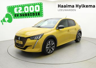 Peugeot e-208 EV GT 350 50 kWh Stoelverwarming | Achteruitrijcamera | Half leder | Black Diamond dak