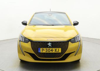 Peugeot e-208 EV GT 350 50 kWh Stoelverwarming | Achteruitrijcamera | Half leder | Black Diamond dak