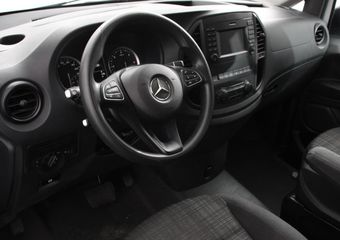 Mercedes-Benz VITO Tourer 114 CDI Automaat Pro Extra Lang incl. BTW en BPM 8 persoons Navigatie Airco Cruise Control