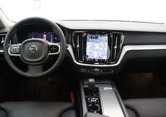 Volvo V60 2.0 B4 Plus Dark