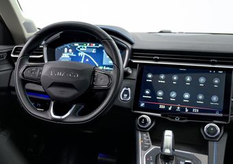 Lynk & Co 01 1.5 261PK Plug-in Hybrid *Fabrieksgarantie* Origineel NL 360 Camera Pano/dak Apple/Carplay Adaptive/Cruise