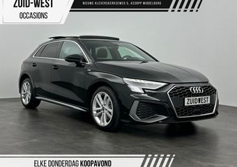 Audi A3 SPORTBACK 40 TFSI e S-Line Pano Matrix Camera ACC Lane