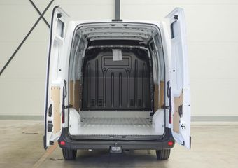 Renault MASTER T33 2.3 dCi 135PK L2H2 BPM VRIJ! Airco Cruise control Parkeersensoren Navigatie Trekhaak