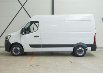 Renault MASTER T33 2.3 dCi 135PK L2H2 BPM VRIJ! Airco Cruise control Parkeersensoren Navigatie Trekhaak