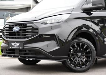 Ford TRANSIT CUSTOM 300 2.0 TDCI L2H1 Black Edition Camera, Cruise, Carplay, Sensoren, 136PK, LED, Multimedia, UNIEK!