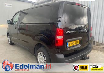 Opel VIVARO 2.0 CDTI L2H1 3 pers.(standkachel, stoelverw, camera, carplay, trekhaak. etc)