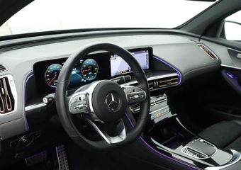Mercedes-Benz EQC 400 4MATIC AMG Premium 80 kWh 8% Bijtelling TREKHAAK 1.800KG